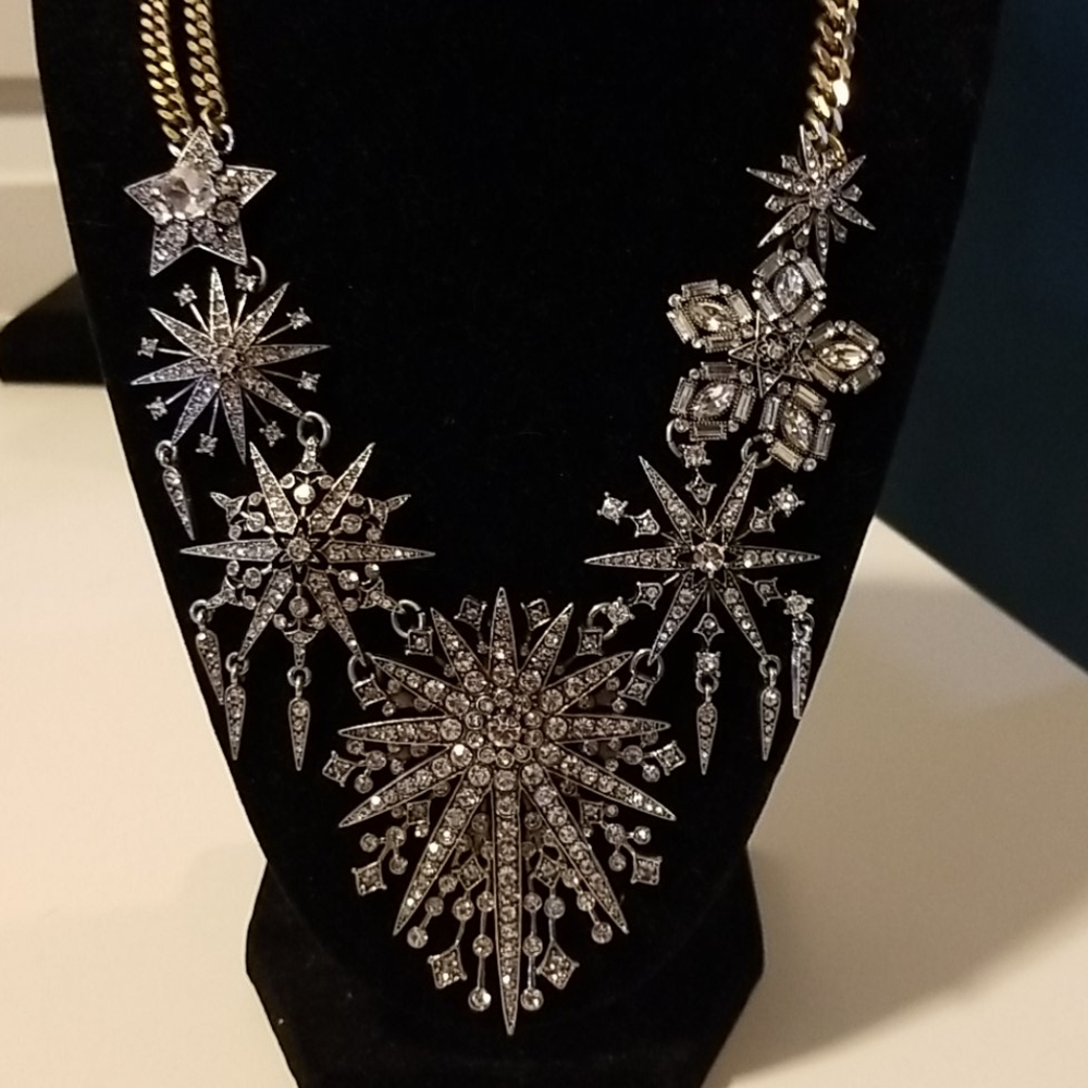 Starburst statement necklace